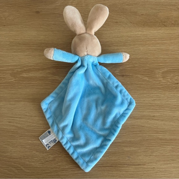 Peter Rabbit Security Blanket 🐰 - Picture 2 of 3
